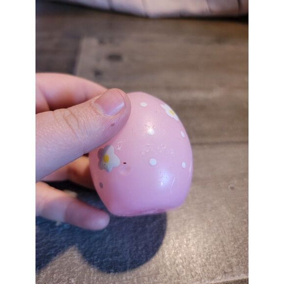 Pink polka dot Easter egg flower candle - Picture 3 of 6